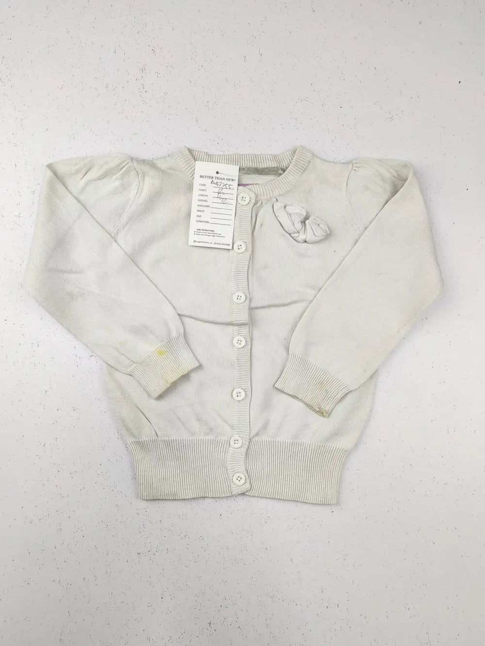 Buy online pre-used pre-loved 100% authentic & Original branded F&F (KWG-7255) available in Pakistan. Top international brands avilable.