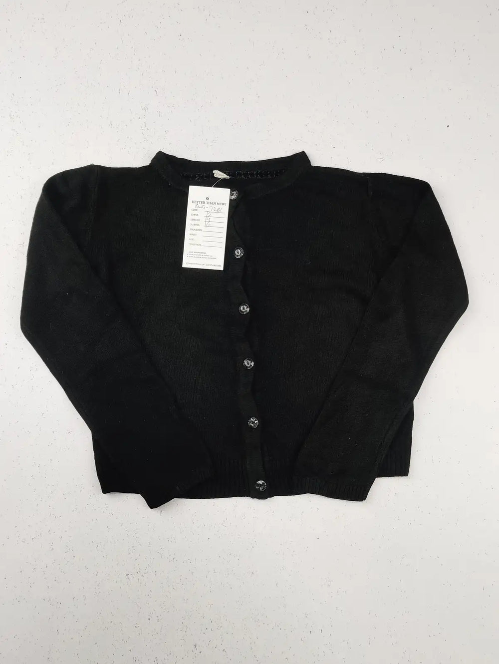 Buy online pre-used pre-loved 100% authentic & Original branded Young Dimension (KWG-7281) available in Pakistan. Top international brands avilable.