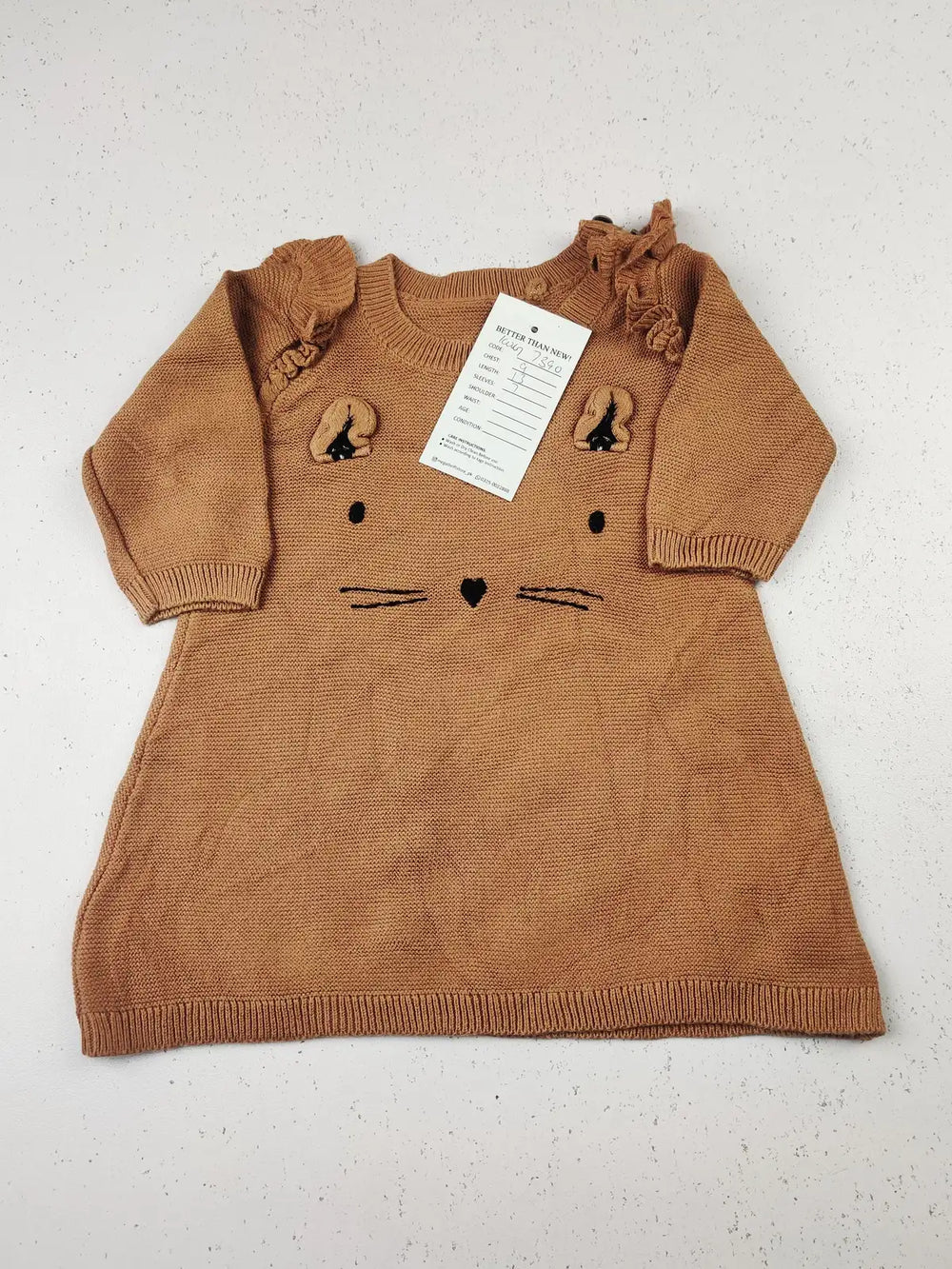 Buy online pre-used pre-loved 100% authentic & Original branded Tu (KWG-7390) available in Pakistan. Top international brands avilable.