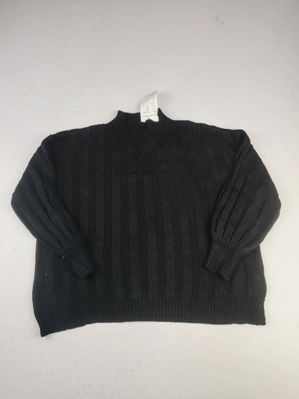 Buy online pre-used pre-loved 100% authentic & Original branded Shain (KWG-7595) available in Pakistan. Top international brands avilable.