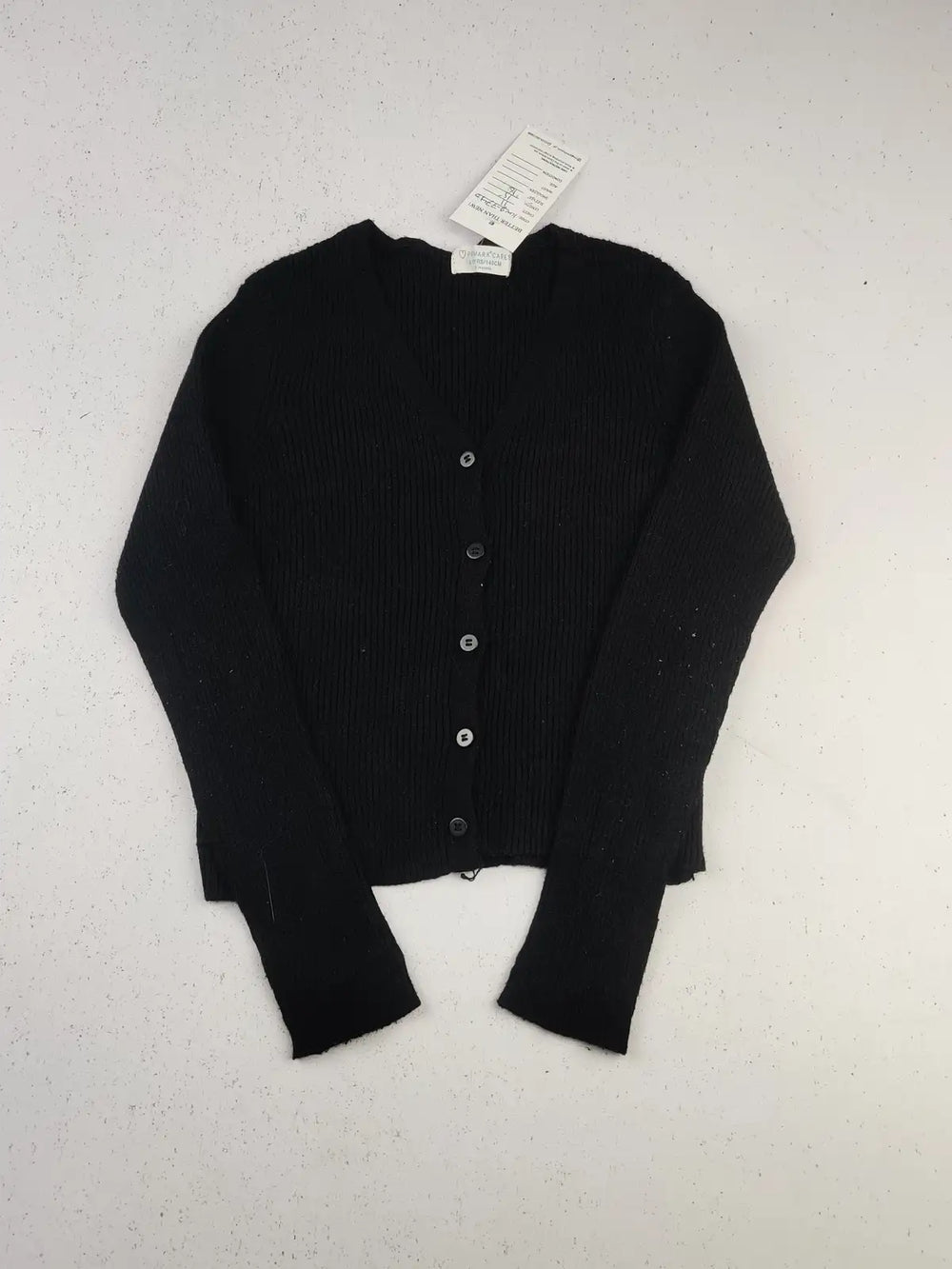 Buy online pre-used pre-loved 100% authentic & Original branded Primark (KWG-7740) available in Pakistan. Top international brands avilable.