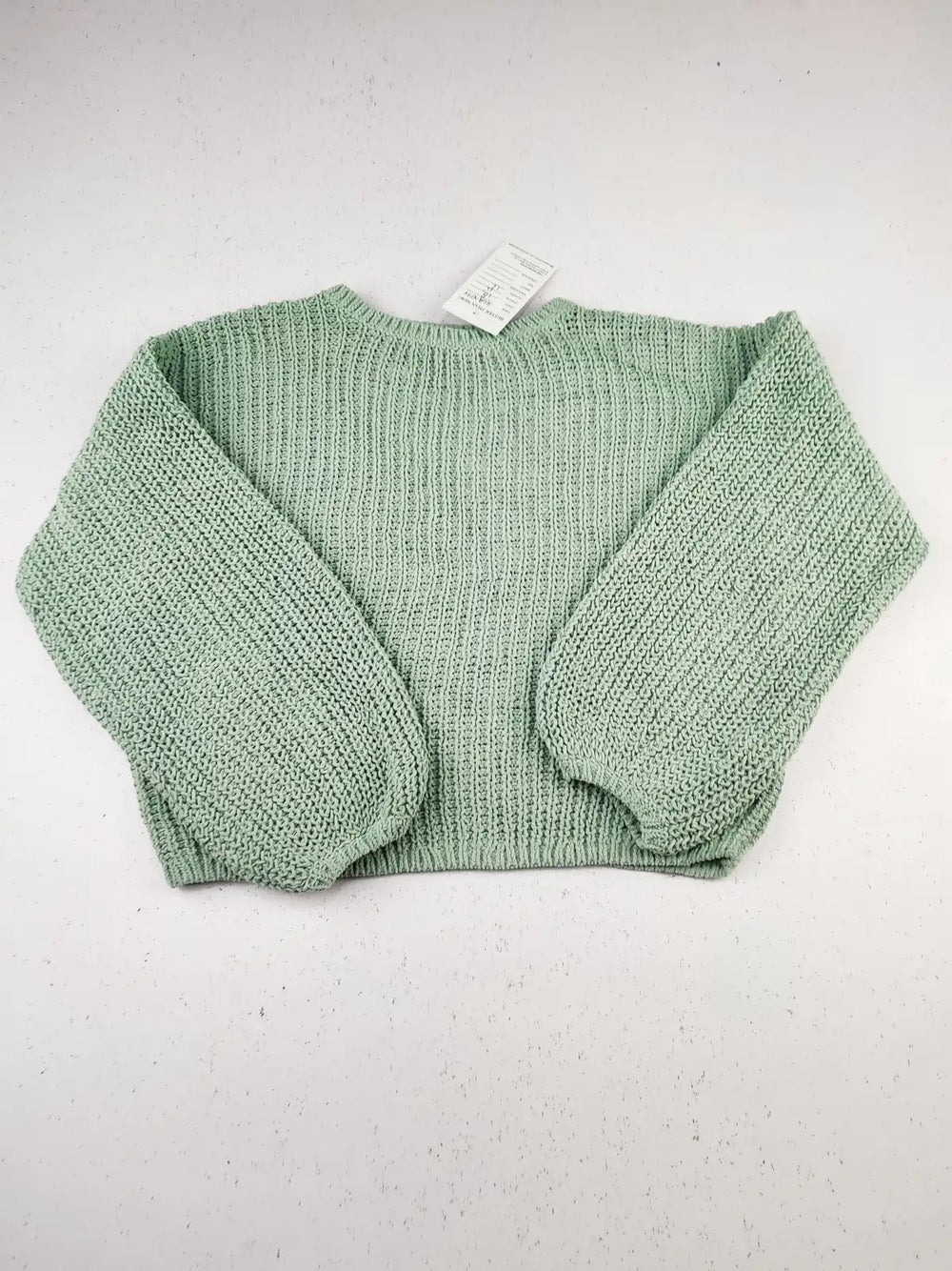 Buy online pre-used pre-loved 100% authentic & Original branded H&M (KWG-8194) available in Pakistan. Top international brands avilable.