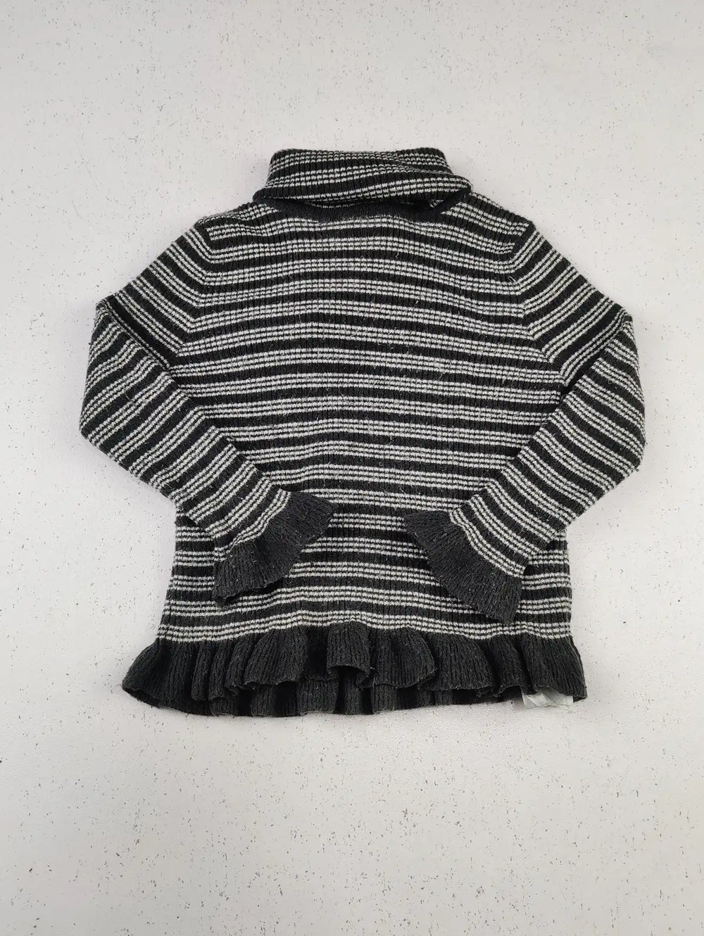 Buy online pre-used pre-loved 100% authentic & Original branded Primark (KWG-8384) available in Pakistan. Top international brands avilable.