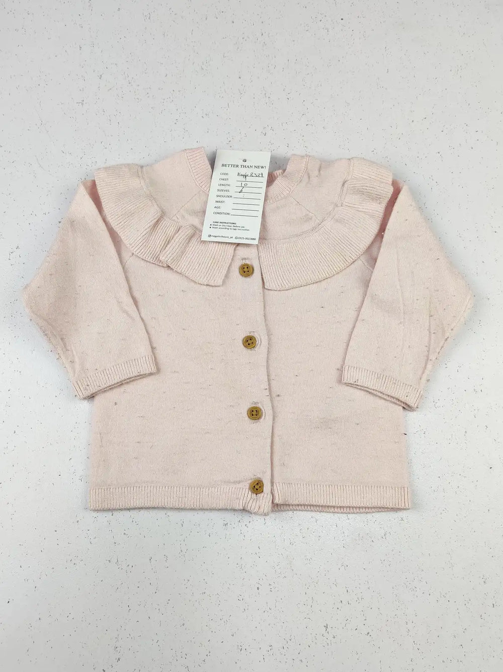 Buy online pre-used pre-loved 100% authentic & Original branded Marks & Spencer (KWG-8389) available in Pakistan. Top international brands avilable.