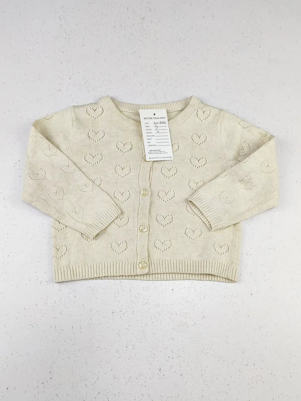 Buy online pre-used pre-loved 100% authentic & Original branded Unknown Brand (KWG-8423) available in Pakistan. Top international brands avilable.