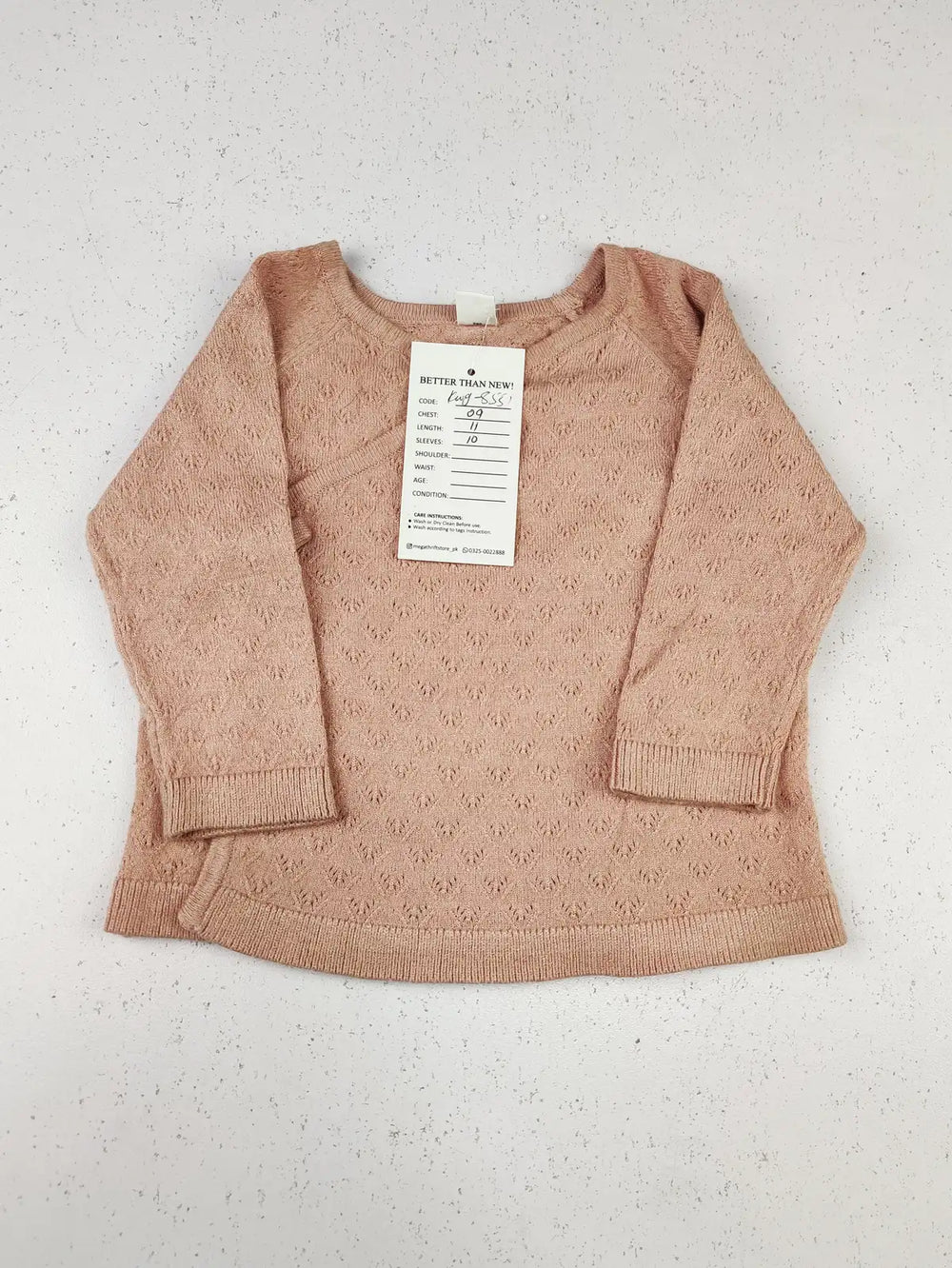 Buy online pre-used pre-loved 100% authentic & Original branded Marks & Spencer (KWG-8551) available in Pakistan. Top international brands avilable.