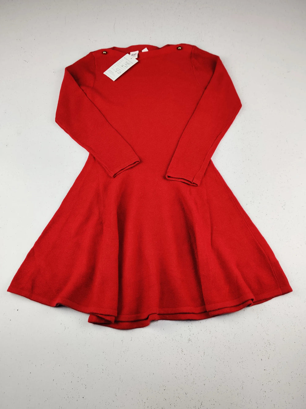 Buy online pre-used pre-loved 100% authentic & Original branded Gap (KWG-9485) available in Pakistan. Top international brands avilable.