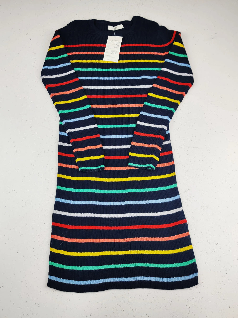 Buy online pre-used pre-loved 100% authentic & Original branded Marks & Spencer (KWG-9503) available in Pakistan. Top international brands avilable.
