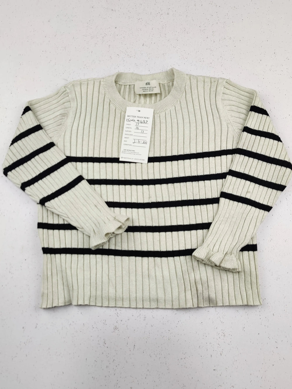 Buy online pre-used pre-loved 100% authentic & Original branded H&M (KWG-9633) available in Pakistan. Top international brands avilable.