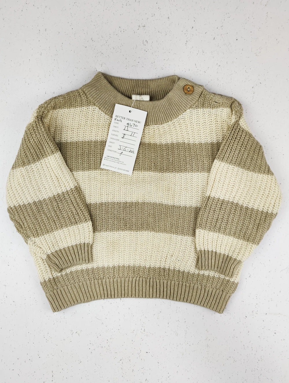 Buy online pre-used pre-loved 100% authentic & Original branded H&M (KWG-9670) available in Pakistan. Top international brands avilable.