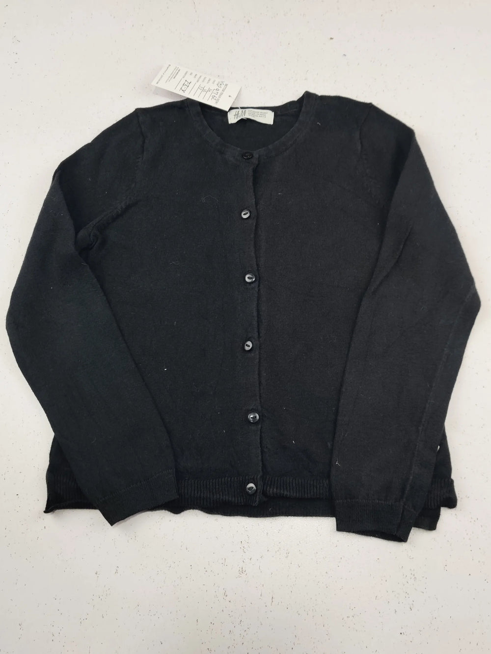 Buy online pre-used pre-loved 100% authentic & Original branded H&M (KWG-9762) available in Pakistan. Top international brands avilable.