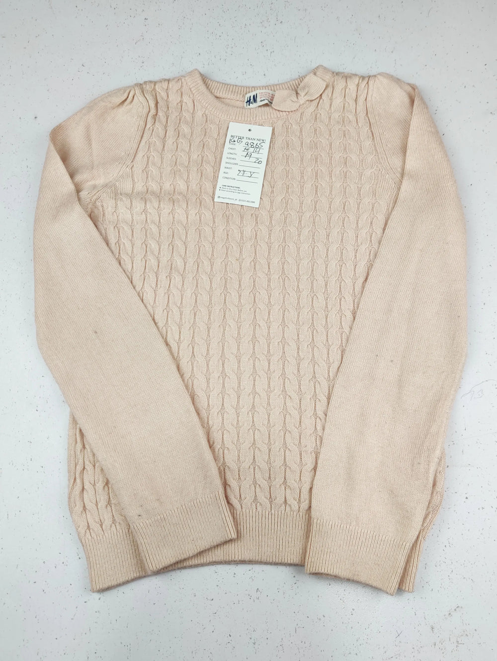 Buy online pre-used pre-loved 100% authentic & Original branded H&M (KWG-9865) available in Pakistan. Top international brands avilable.