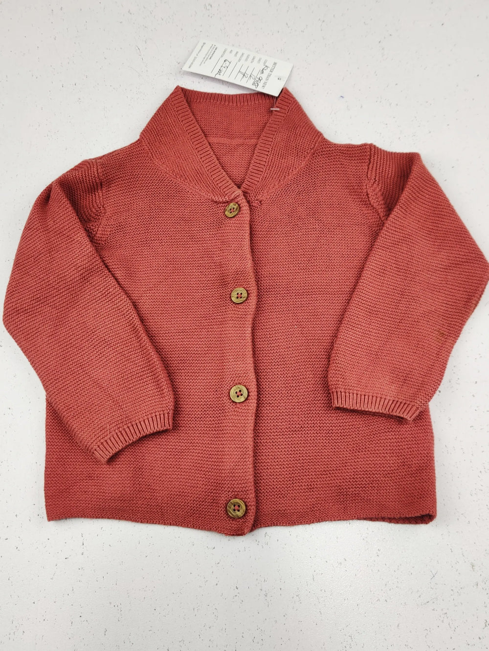 Buy online pre-used pre-loved 100% authentic & Original branded Marks & Spencer (KWG-9988) available in Pakistan. Top international brands avilable.