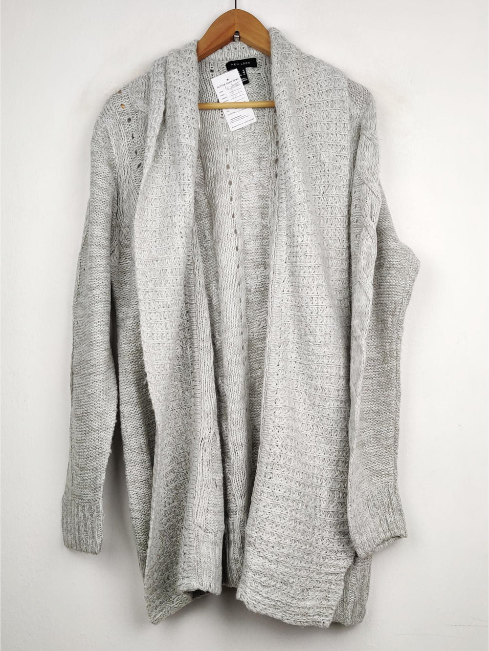 Buy online pre-used pre-loved 100% authentic & Original branded New Look (LC-2085) available in Pakistan. Top international brands avilable.