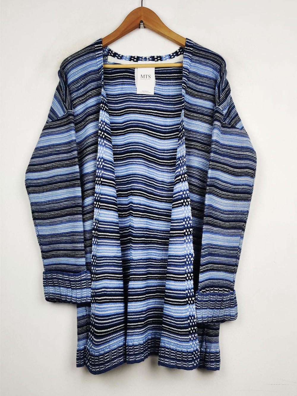 Buy online pre-used pre-loved 100% authentic & Original branded Mantaray (LC-2113) available in Pakistan. Top international brands avilable.