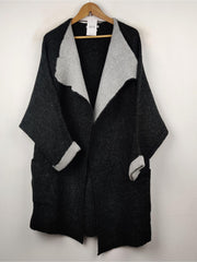 Buy online pre-used pre-loved 100% authentic & Original branded Mango (LC-2324) available in Pakistan. Top international brands avilable.