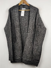 Buy online pre-used pre-loved 100% authentic & Original branded Primark (LC-2389) available in Pakistan. Top international brands avilable.