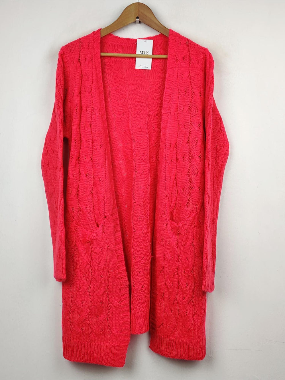 Buy online pre-used pre-loved 100% authentic & Original branded Unknown Brand (LC-2432) available in Pakistan. Top international brands avilable.