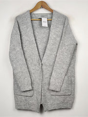 Buy online pre-used pre-loved 100% authentic & Original branded Primark (LC-2453) available in Pakistan. Top international brands avilable.