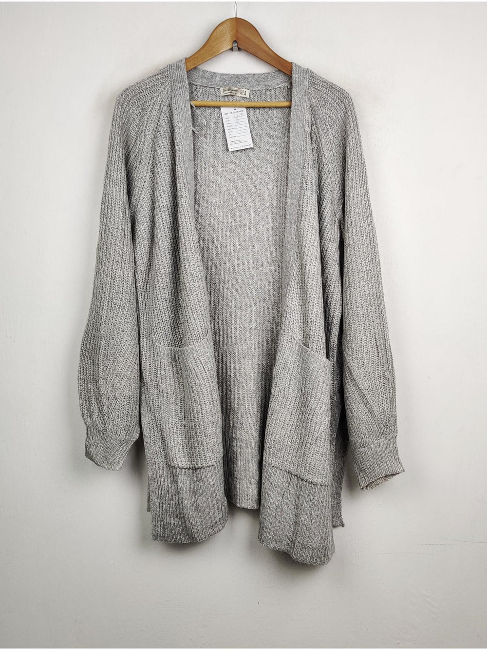 Buy online pre-used pre-loved 100% authentic & Original branded Stradivarius (LC-2749) available in Pakistan. Top international brands avilable.