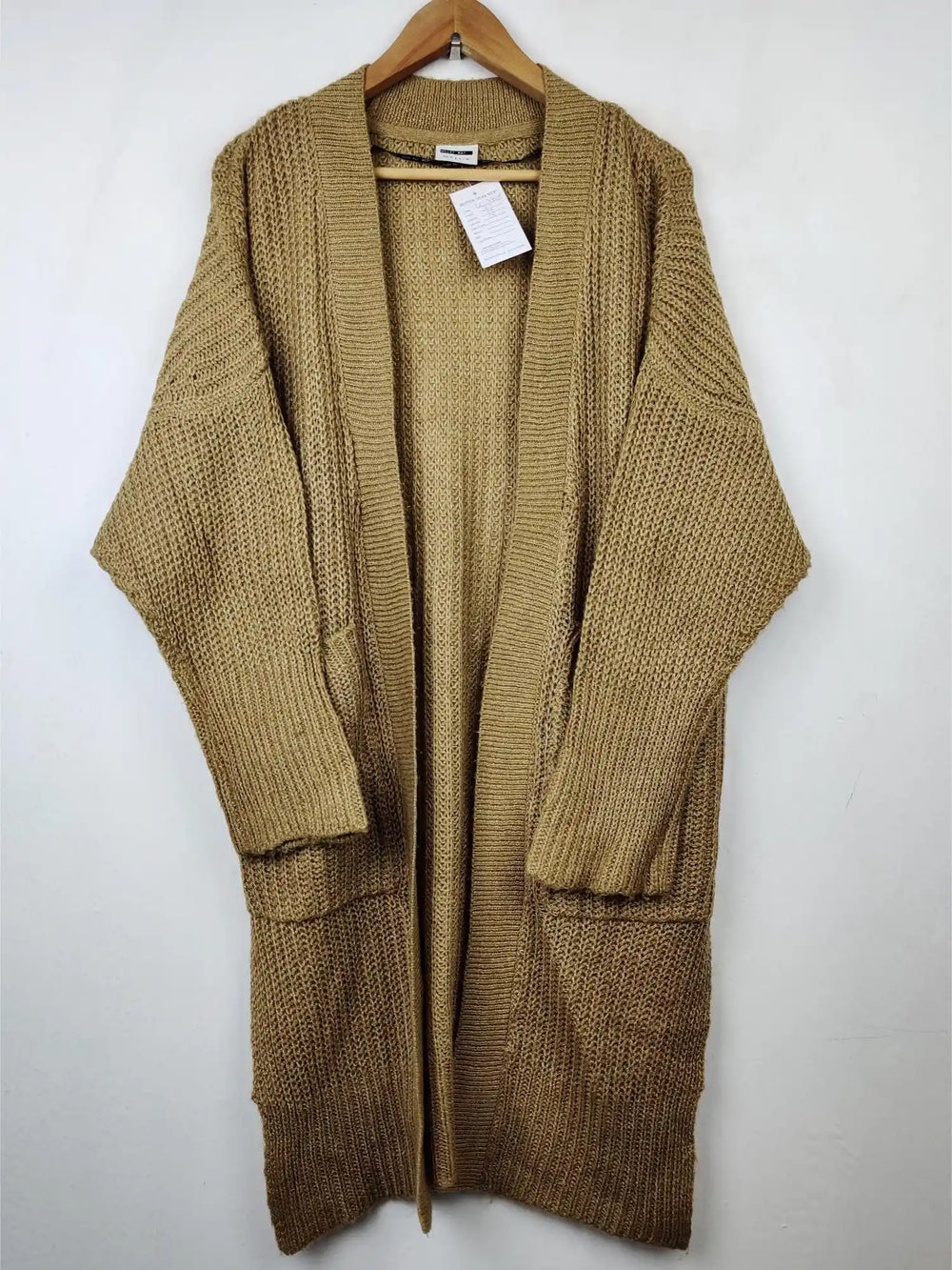 Buy online pre-used pre-loved 100% authentic & Original branded Noisy May (LC-2869) available in Pakistan. Top international brands avilable.