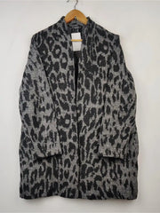 Buy online pre-used pre-loved 100% authentic & Original branded Dunnes Stores (LC-2872) available in Pakistan. Top international brands avilable.