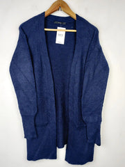 Buy online pre-used pre-loved 100% authentic & Original branded George (LC-3119) available in Pakistan. Top international brands avilable.