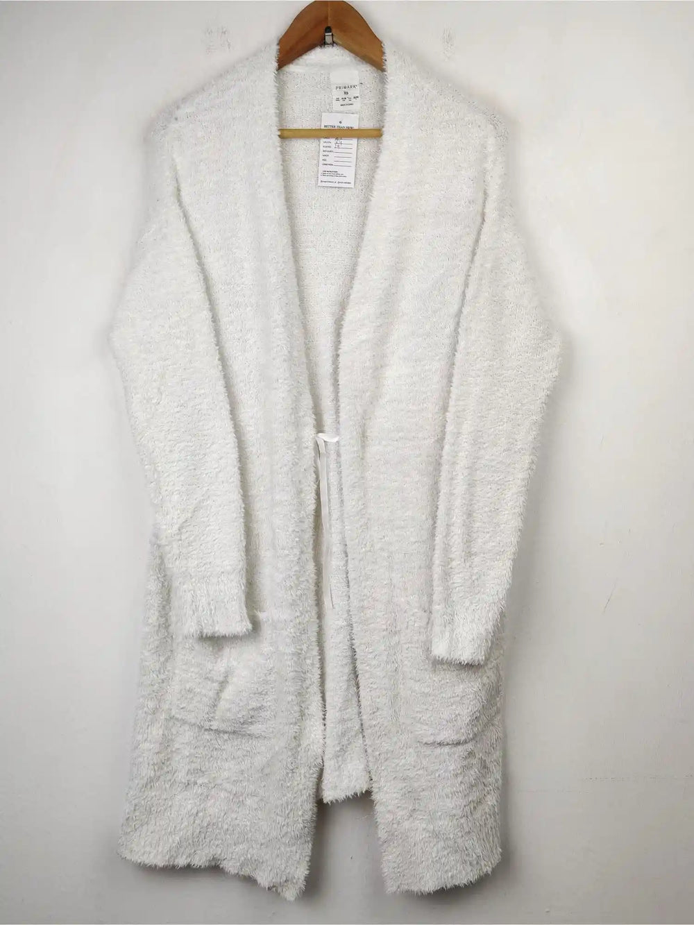 Buy online pre-used pre-loved 100% authentic & Original branded Primark (LC-3161) available in Pakistan. Top international brands avilable.