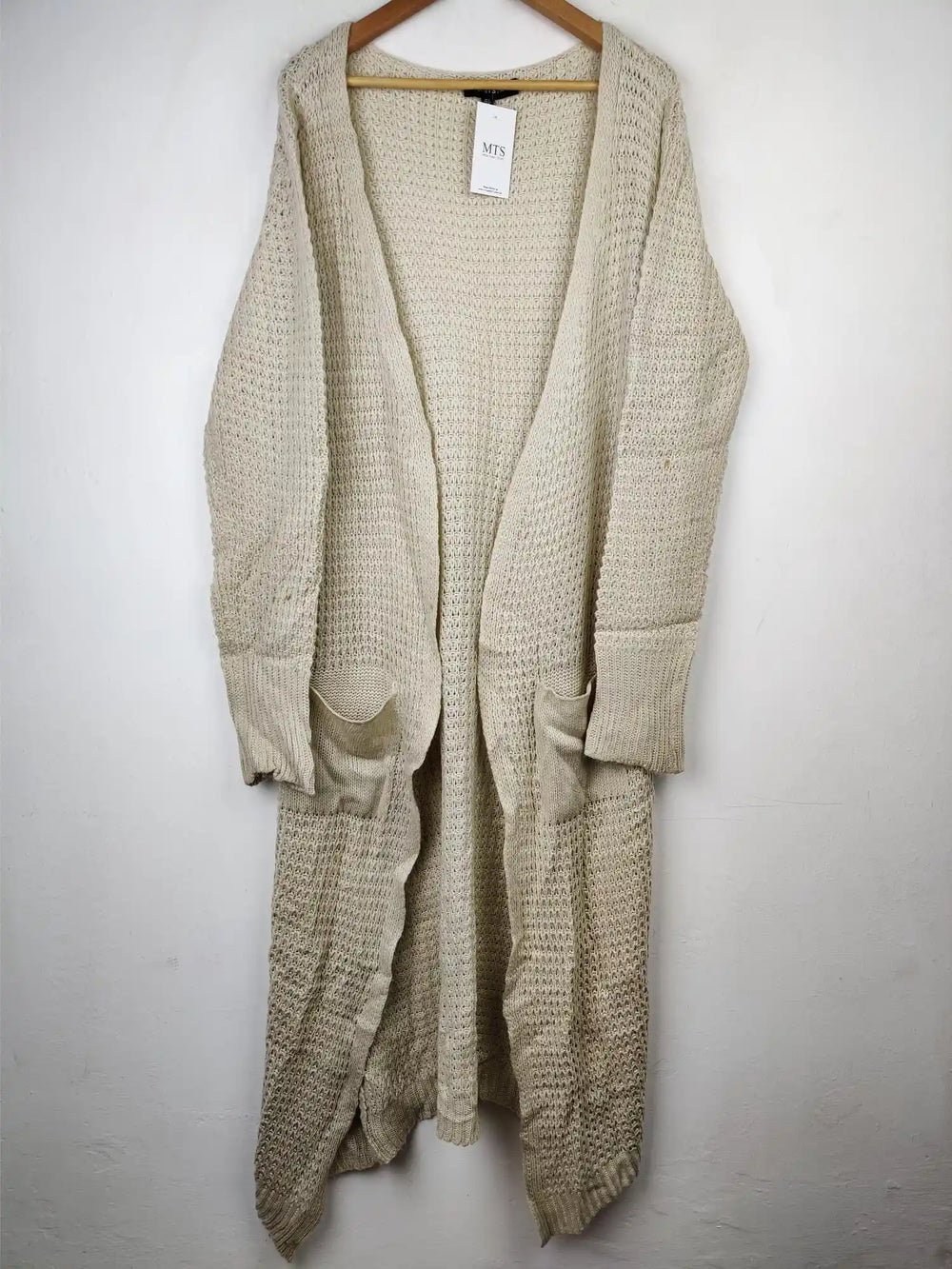 Buy online pre-used pre-loved 100% authentic & Original branded Parisian (LC-3174) available in Pakistan. Top international brands avilable.