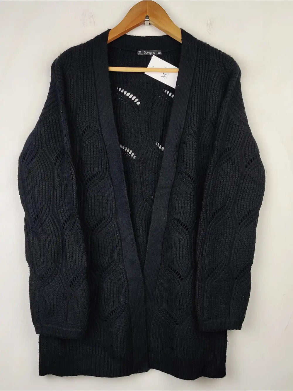 Buy online pre-used pre-loved 100% authentic & Original branded Dunnes Stores (LC-3193) available in Pakistan. Top international brands avilable.