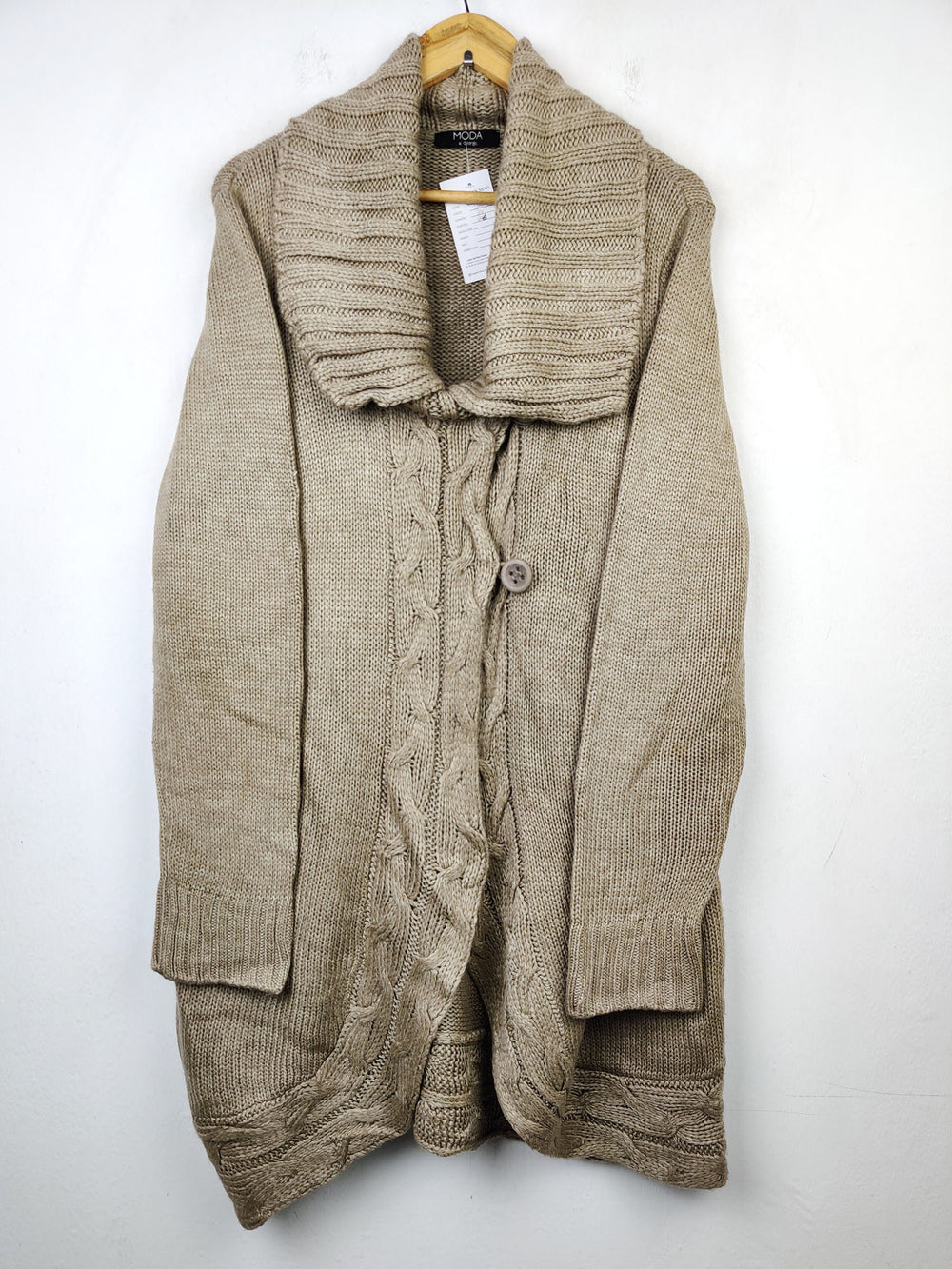 Buy online pre-used pre-loved 100% authentic & Original branded George (LC-3348) available in Pakistan. Top international brands avilable.