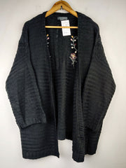 Buy online pre-used pre-loved 100% authentic & Original branded Primark (LC-3359) available in Pakistan. Top international brands avilable.