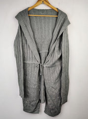 Buy online pre-used pre-loved 100% authentic & Original branded Shein (LC-3365) available in Pakistan. Top international brands avilable.