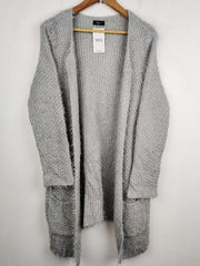 Buy online pre-used pre-loved 100% authentic & Original branded F&F (LC-3404) available in Pakistan. Top international brands avilable.