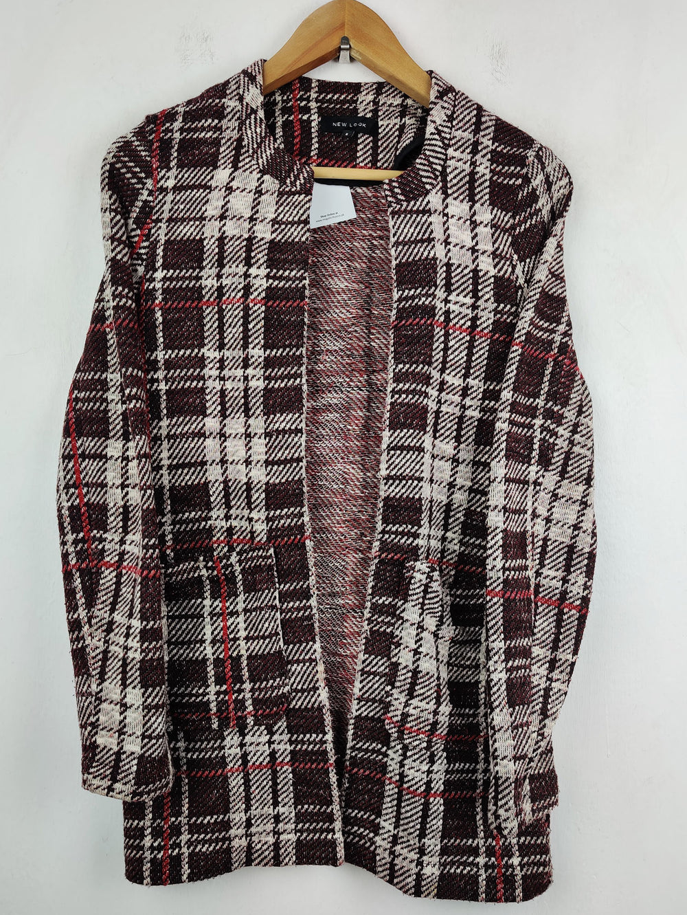 Buy online pre-used pre-loved 100% authentic & Original branded New Look (LC-3481) available in Pakistan. Top international brands avilable.