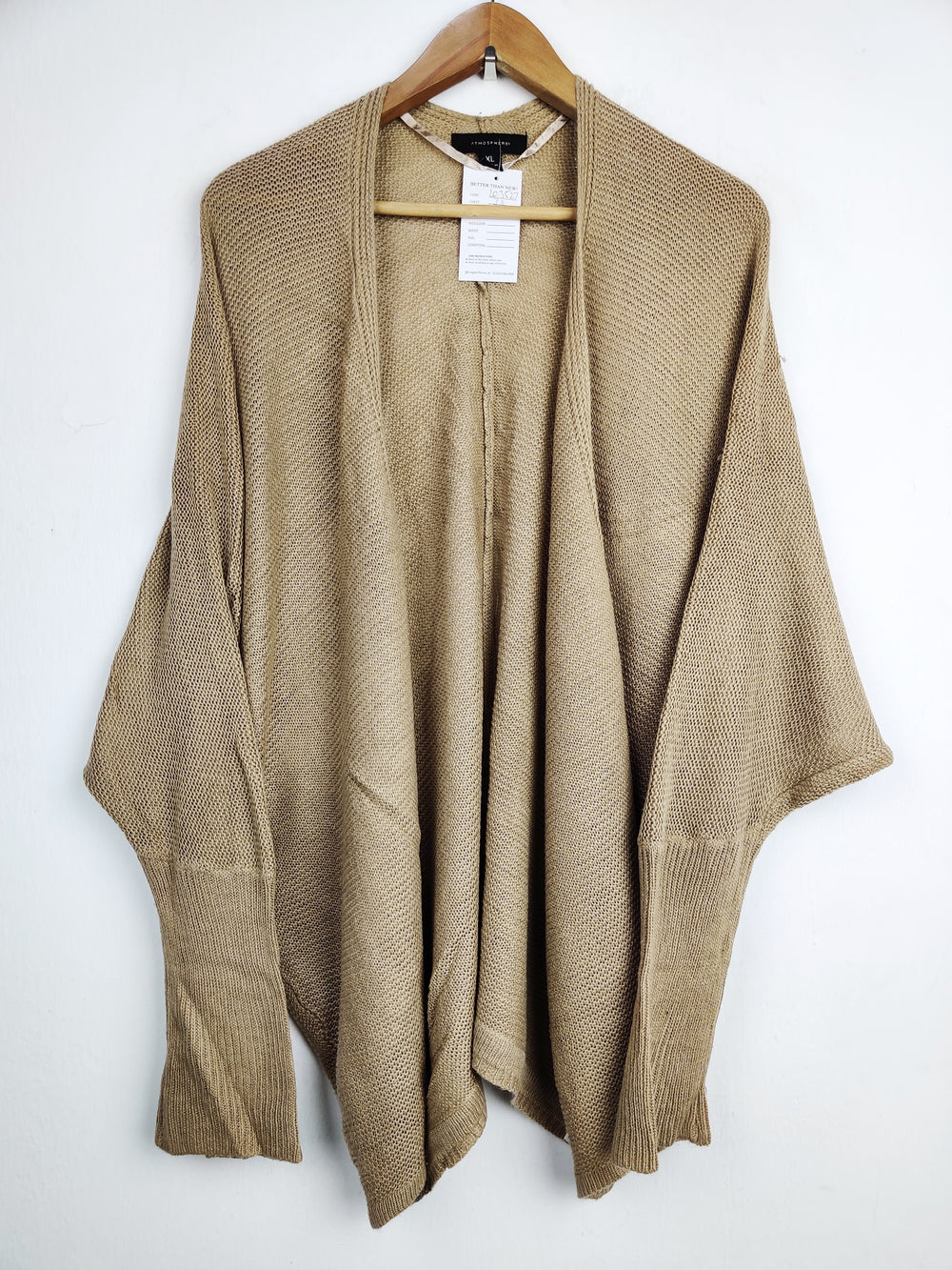 Buy online pre-used pre-loved 100% authentic & Original branded Atmosphere (LC-3527) available in Pakistan. Top international brands avilable.