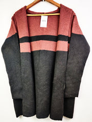 Buy online pre-used pre-loved 100% authentic & Original branded Shein (LC-3592) available in Pakistan. Top international brands avilable.