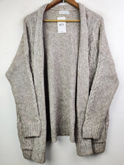 Buy online pre-used pre-loved 100% authentic & Original branded Primark (LC-3599) available in Pakistan. Top international brands avilable.