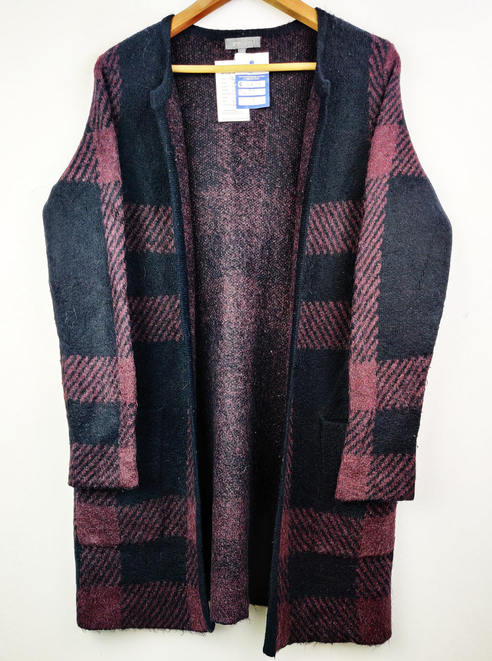 Buy online pre-used pre-loved 100% authentic & Original branded Principles (LC-3612) available in Pakistan. Top international brands avilable.