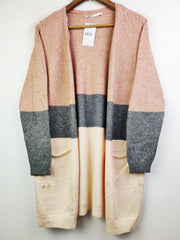 Buy online pre-used pre-loved 100% authentic & Original branded Only (LC-3615) available in Pakistan. Top international brands avilable.