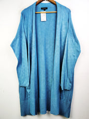 Buy online pre-used pre-loved 100% authentic & Original branded Lily Morgan (LC-3694) available in Pakistan. Top international brands avilable.