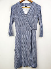 Buy online pre-used pre-loved 100% authentic & Original branded Ann Taylor (LC-3702) available in Pakistan. Top international brands avilable.