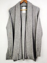 Buy online pre-used pre-loved 100% authentic & Original branded Cyrus (LC-3712) available in Pakistan. Top international brands avilable.