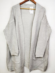 Buy online pre-used pre-loved 100% authentic & Original branded Shein (LC-3804) available in Pakistan. Top international brands avilable.