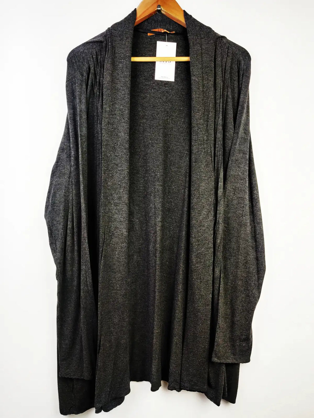 Buy online pre-used pre-loved 100% authentic & Original branded Belldini (LC-3914) available in Pakistan. Top international brands avilable.