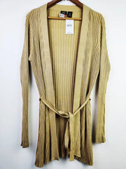 Buy online pre-used pre-loved 100% authentic & Original branded Wassio (LC-3933) available in Pakistan. Top international brands avilable.