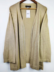 Buy online pre-used pre-loved 100% authentic & Original branded Jones New York (LC-3965) available in Pakistan. Top international brands avilable.