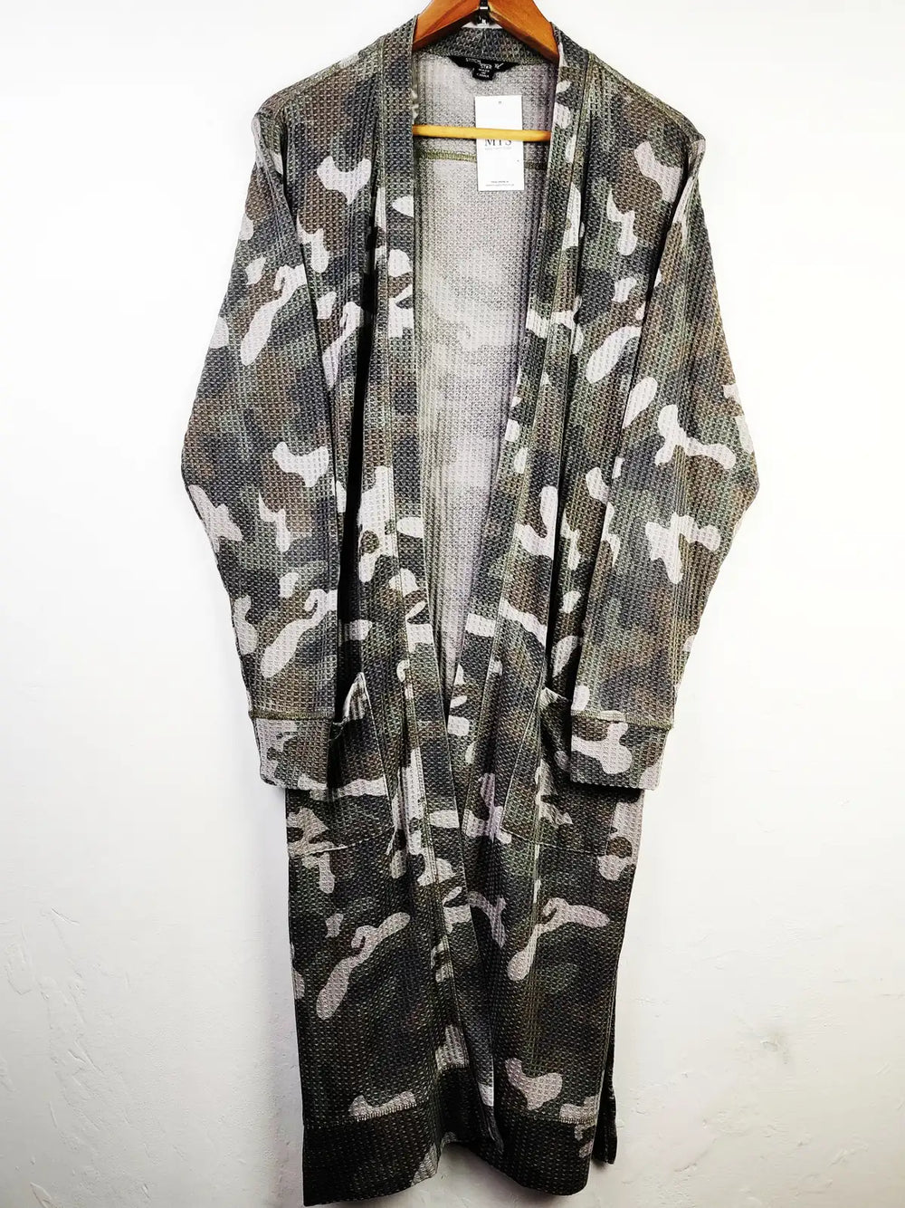 Buy online pre-used pre-loved 100% authentic & Original branded Stitch Star (LC-3967) available in Pakistan. Top international brands avilable.