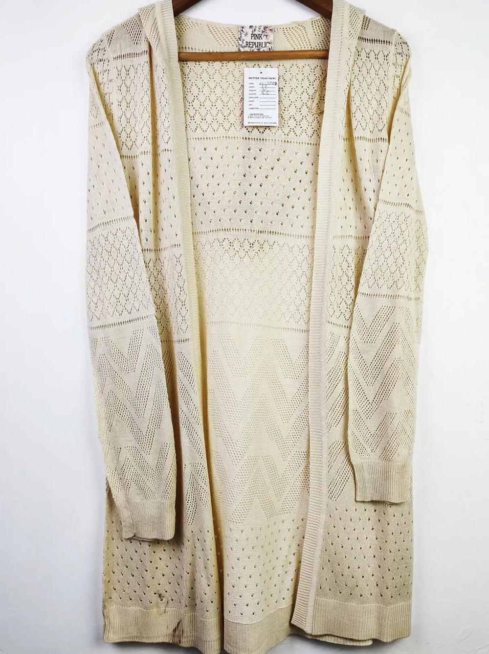 Buy online pre-used pre-loved 100% authentic & Original branded Pink Republic (LC-3988) available in Pakistan. Top international brands avilable.