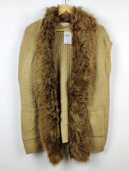 Buy online pre-used pre-loved 100% authentic & Original branded Miss Selfridge (LC-4038) available in Pakistan. Top international brands avilable.